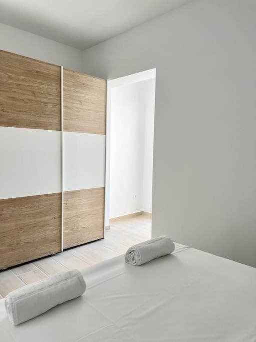 Moderno Apartamento Con Terraza En La Azotea Roses Exterior foto